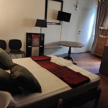 Lovely Portion Of Property Near Piazza Santo Spirito Firenze Eksteriør bilde